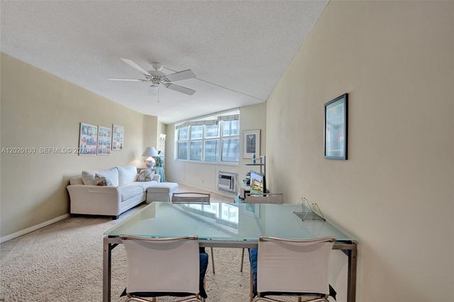 1936 S Ocean Dr 4C, Hallandale Beach, FL 33009