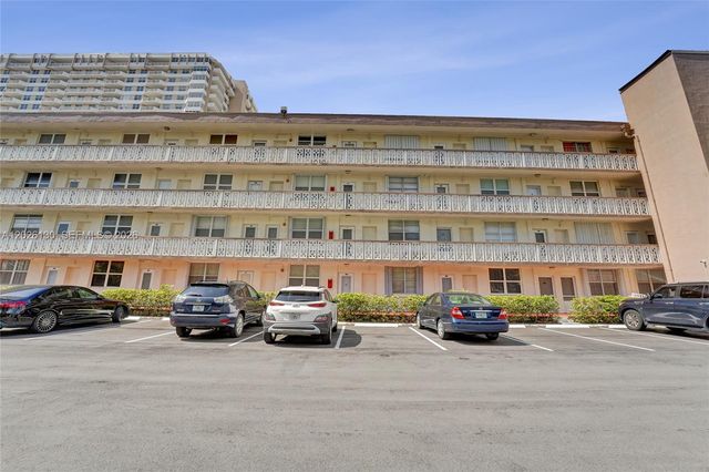 1936 S Ocean Dr 4C, Hallandale Beach, FL 33009