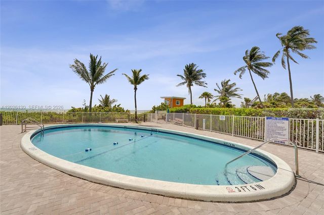 1936 S Ocean Dr 4C, Hallandale Beach, FL 33009