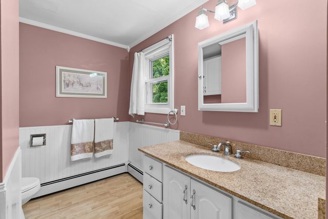 20 Pond Drive, Manchester, NH 03103