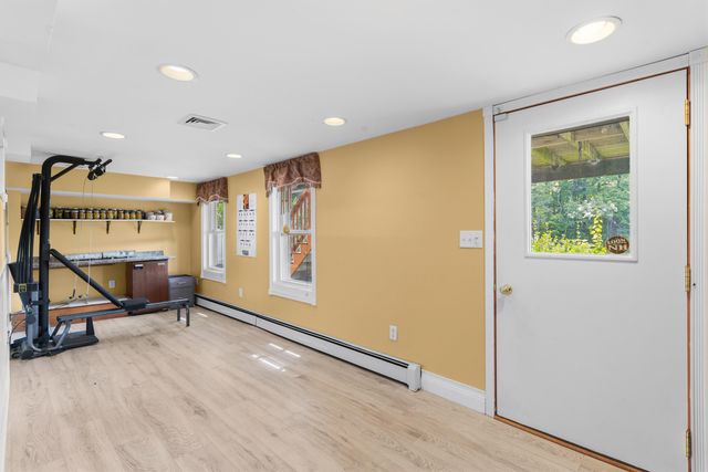 20 Pond Drive, Manchester, NH 03103