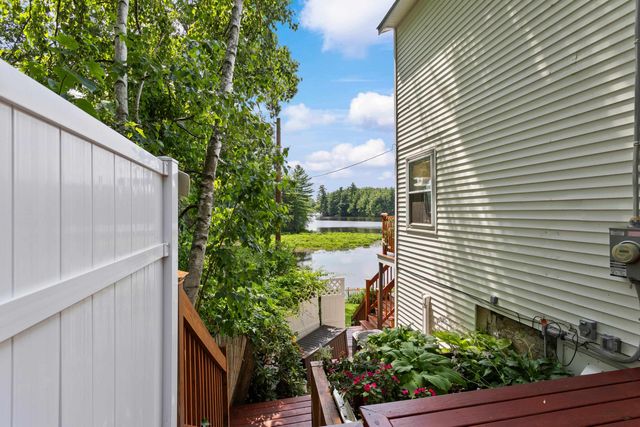 20 Pond Drive, Manchester, NH 03103