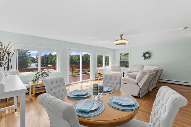 20 Pond Drive, Manchester, NH 03103