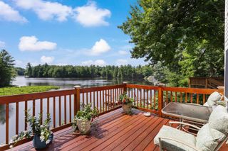 20 Pond Drive, Manchester, NH 03103