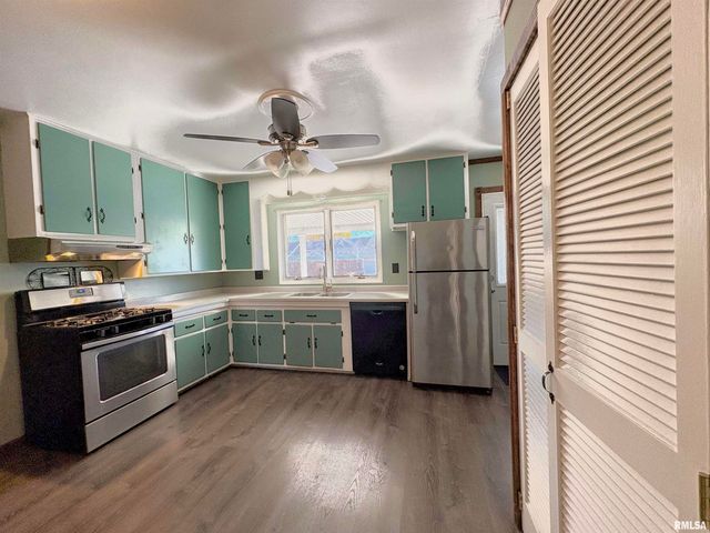 865 Superior Avenue, Jacksonville, IL 62650