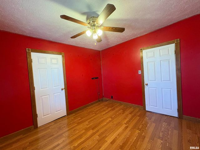 865 Superior Avenue, Jacksonville, IL 62650