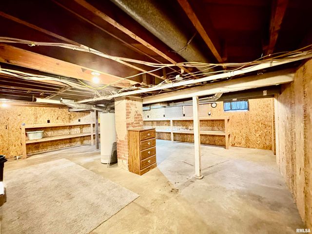 865 Superior Avenue, Jacksonville, IL 62650