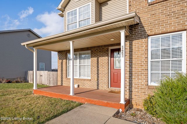 121 Alpine Dr, Vine Grove, KY 40175