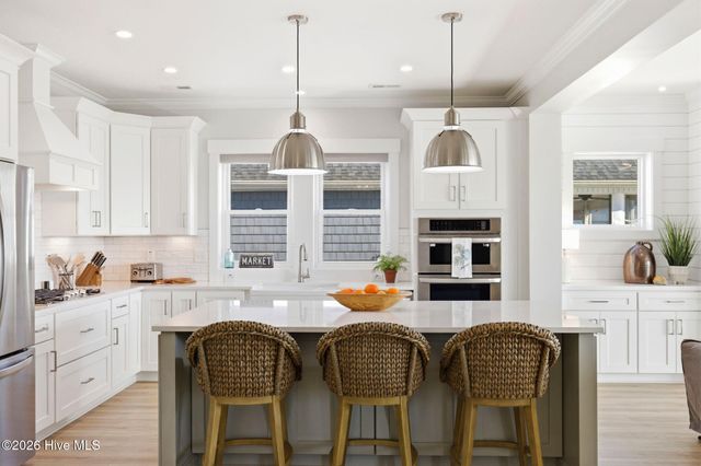 9059 W 9th Street, Surf City, NC 28445