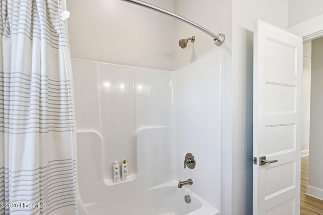 9059 W 9th Street, Surf City, NC 28445