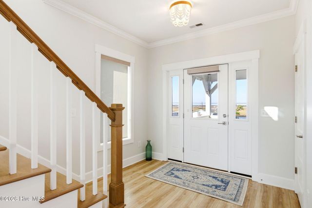 9059 W 9th Street, Surf City, NC 28445