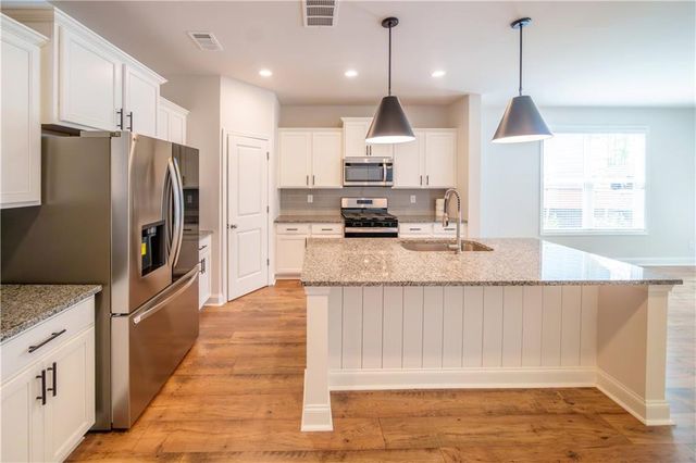 5120 Hillington Way, Sugar Hill, GA 30518