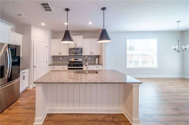 5120 Hillington Way, Sugar Hill, GA 30518