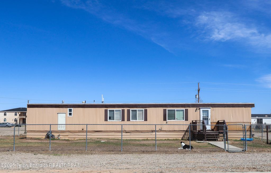 803 E THIRD, Marbleton, WY 83113