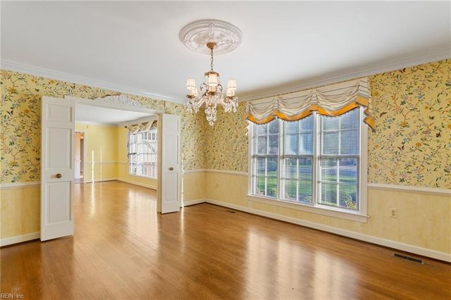 54 Settlers RD, Newport News, VA 23606