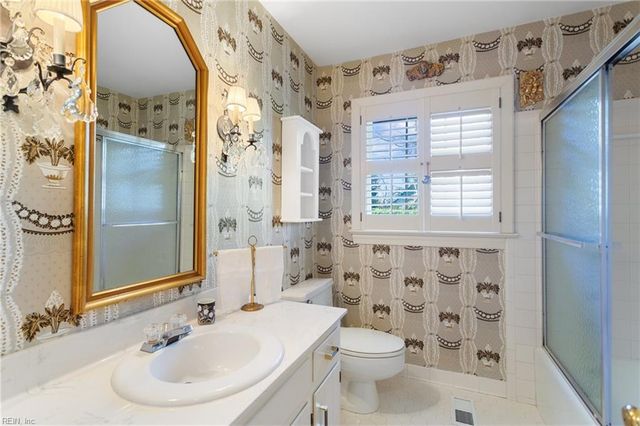 54 Settlers RD, Newport News, VA 23606