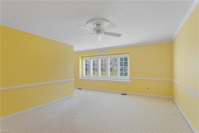 54 Settlers RD, Newport News, VA 23606