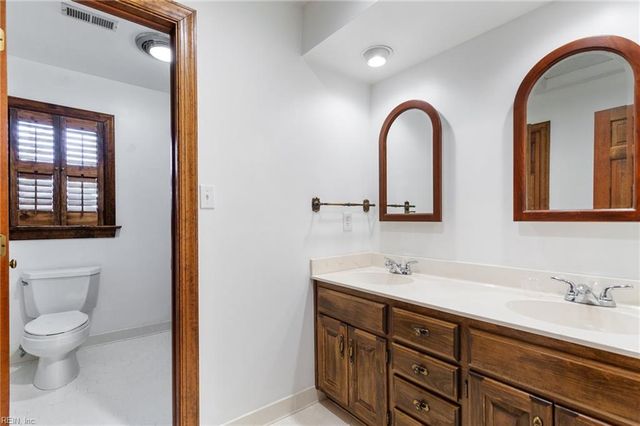 54 Settlers RD, Newport News, VA 23606