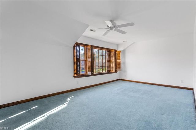 54 Settlers RD, Newport News, VA 23606