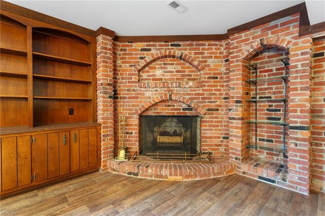 54 Settlers RD, Newport News, VA 23606