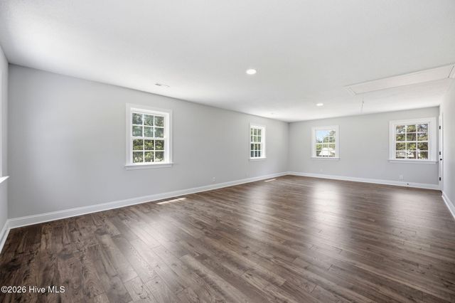 2857 Branchwood Drive, Kinston, NC 28504