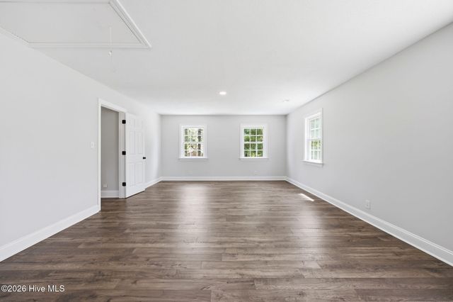 2857 Branchwood Drive, Kinston, NC 28504