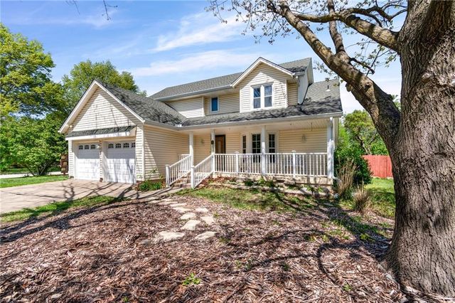 715 Lark Street, Raymore, MO 64083