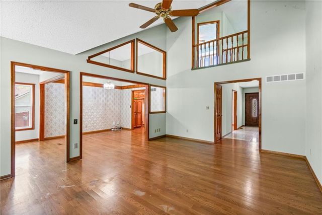 715 Lark Street, Raymore, MO 64083