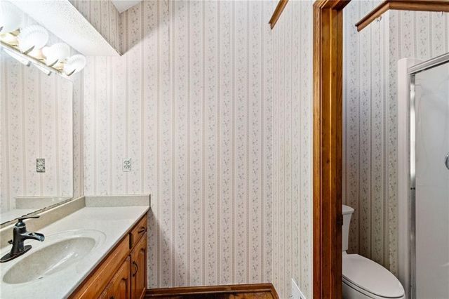 715 Lark Street, Raymore, MO 64083