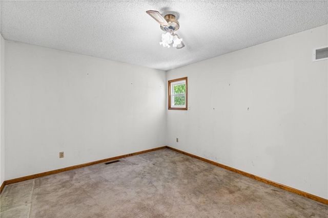 715 Lark Street, Raymore, MO 64083