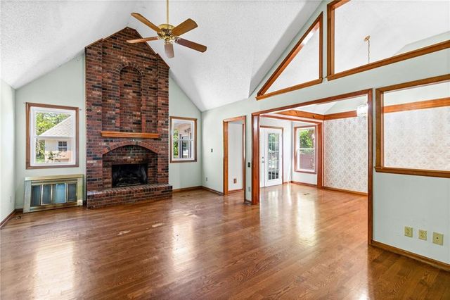 715 Lark Street, Raymore, MO 64083