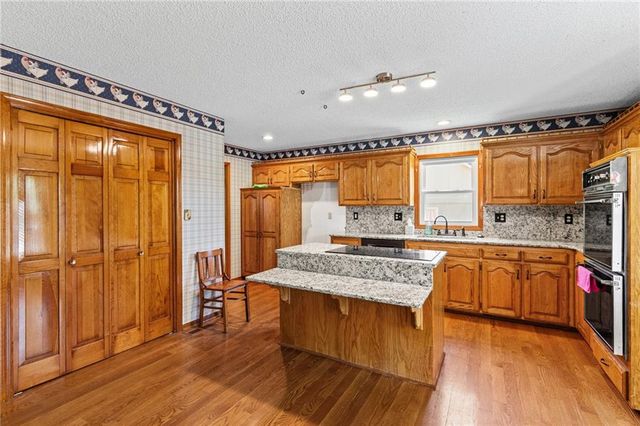 715 Lark Street, Raymore, MO 64083