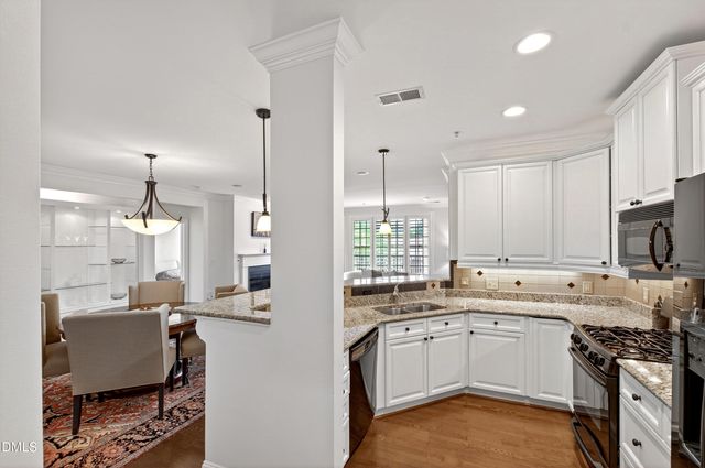 3920 Essex Garden Lane 304, Raleigh, NC 27612