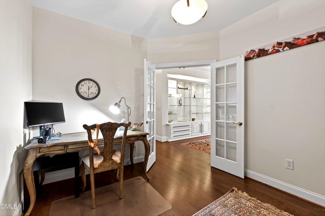 3920 Essex Garden Lane 304, Raleigh, NC 27612
