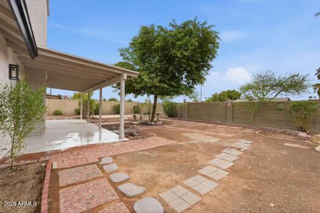6121 W Maui Lane, Glendale, AZ 85306
