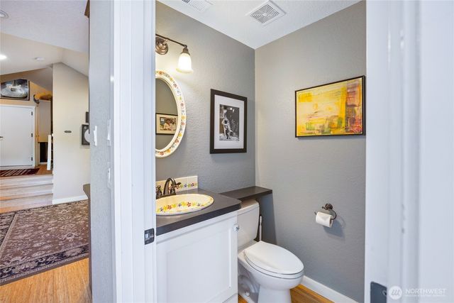 108 E 35th Street, Vancouver, WA 98663