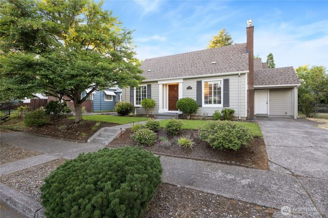 108 E 35th Street, Vancouver, WA 98663