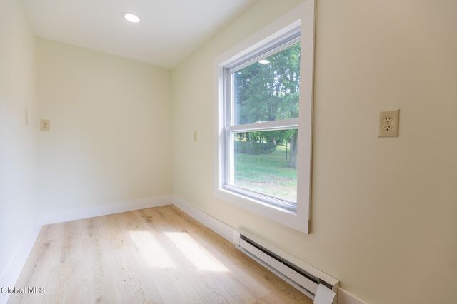 45 Fairview St Extension, South Glens Falls, NY 12803