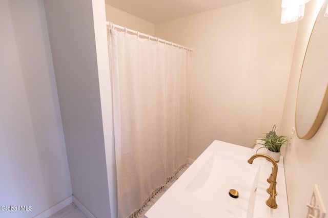 45 Fairview St Extension, South Glens Falls, NY 12803