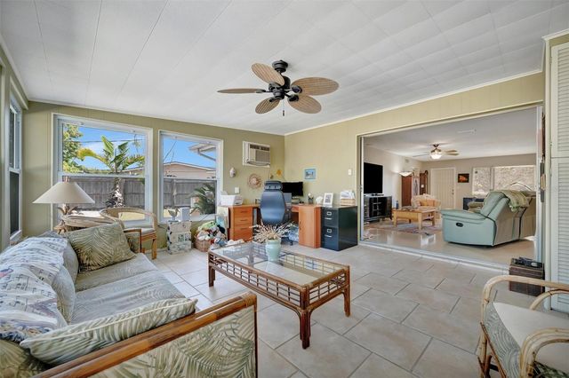 5918 8TH AVENUE DRIVE W, Bradenton, FL 34209