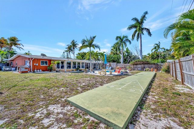 5918 8TH AVENUE DRIVE W, Bradenton, FL 34209