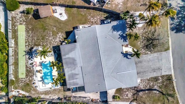 5918 8TH AVENUE DRIVE W, Bradenton, FL 34209