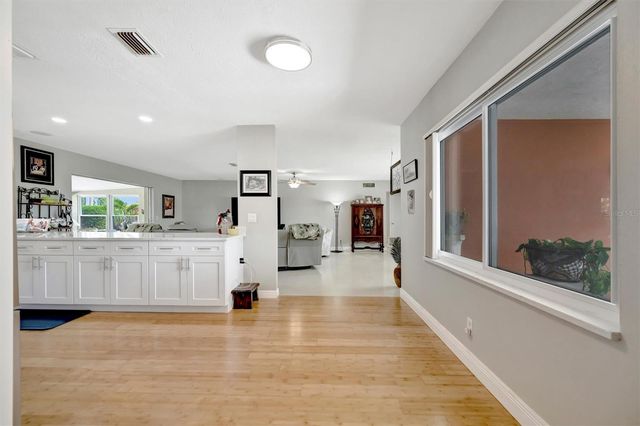 5918 8TH AVENUE DRIVE W, Bradenton, FL 34209