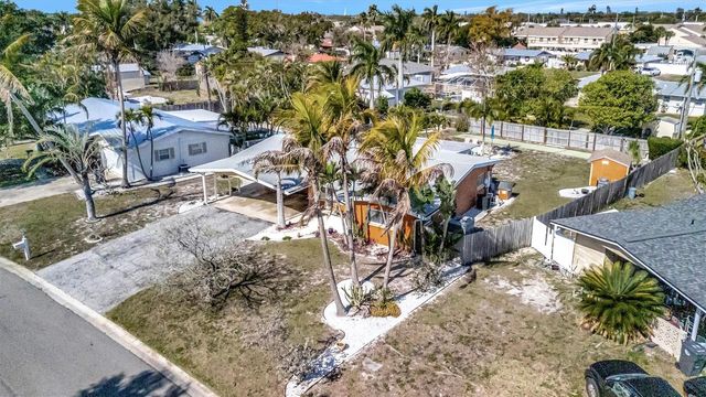 5918 8TH AVENUE DRIVE W, Bradenton, FL 34209