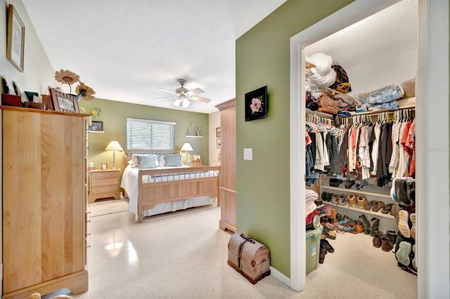 5918 8TH AVENUE DRIVE W, Bradenton, FL 34209