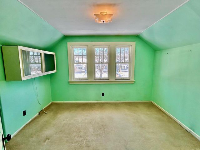 4313 N Morris BOULEVARD, Shorewood, WI 53211