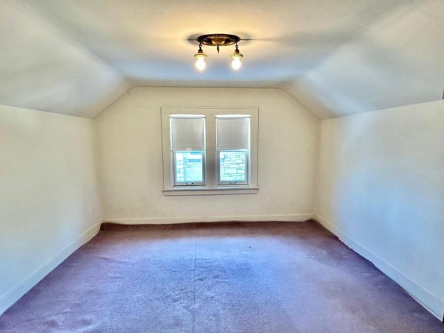 4313 N Morris BOULEVARD, Shorewood, WI 53211