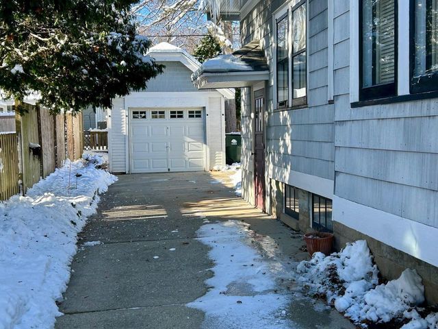 4313 N Morris BOULEVARD, Shorewood, WI 53211