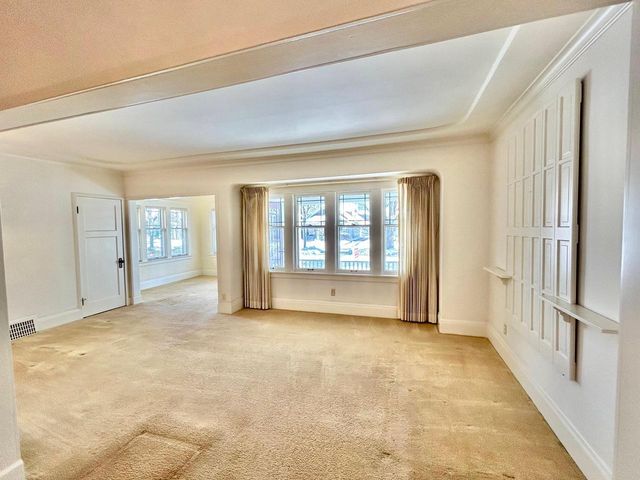 4313 N Morris BOULEVARD, Shorewood, WI 53211