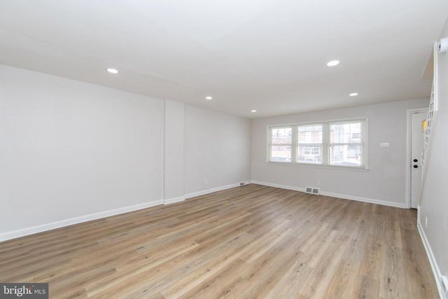 404 HUDSON ST, Gloucester City, NJ 08030